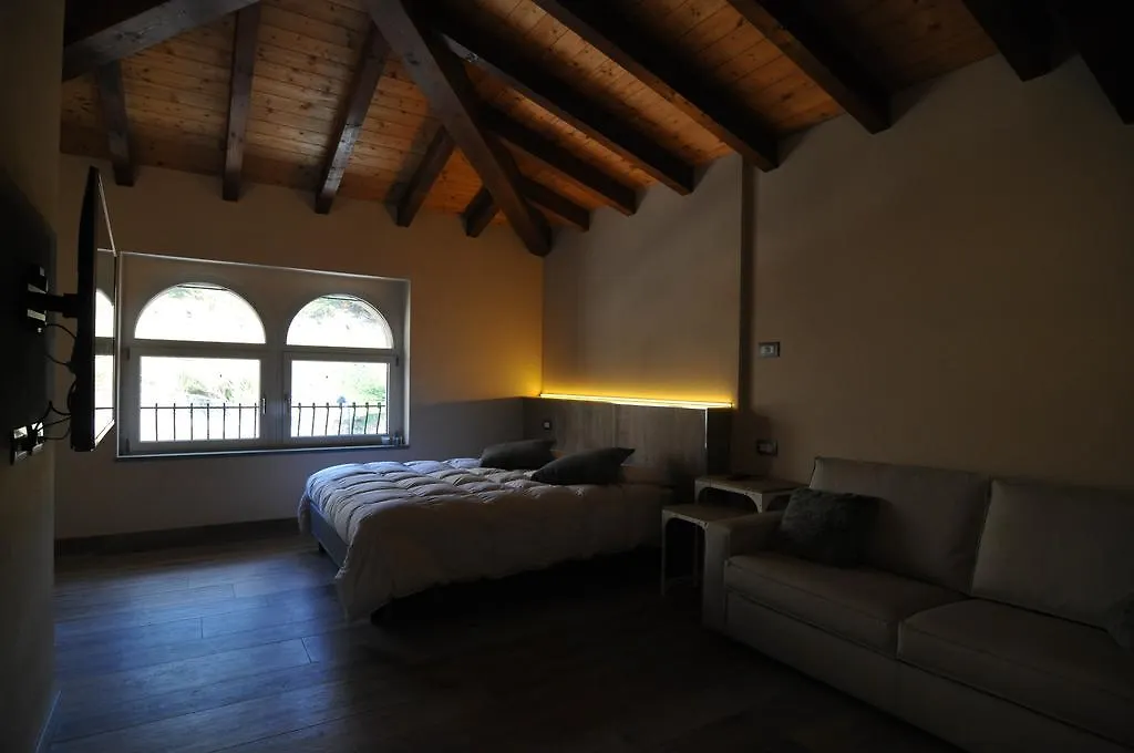 Bed & Breakfast B&B La Torretta Riolunato Italy